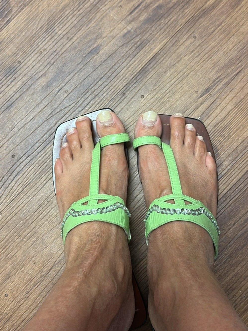 Charles Stefani Paris Green Sequin Leather Toe-Ring Flat Sandals (Size 6)